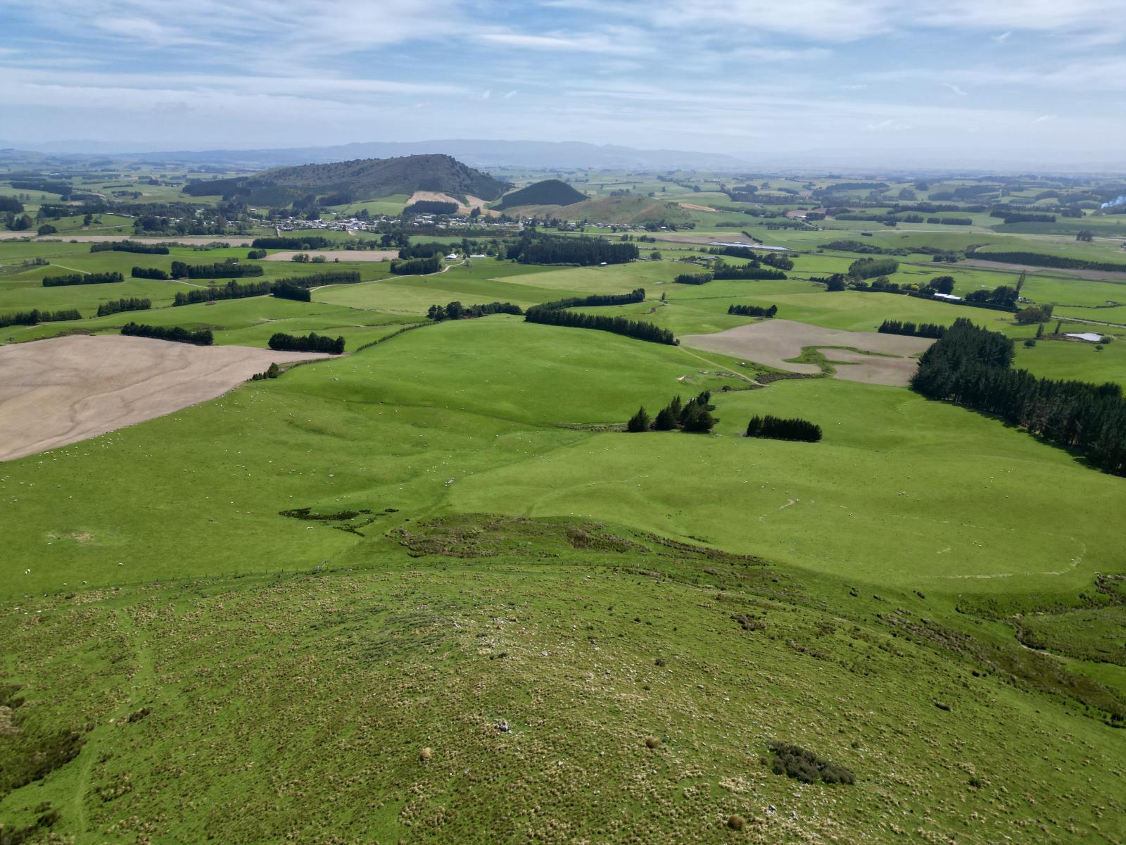 56 Hillfoot Road, Clinton