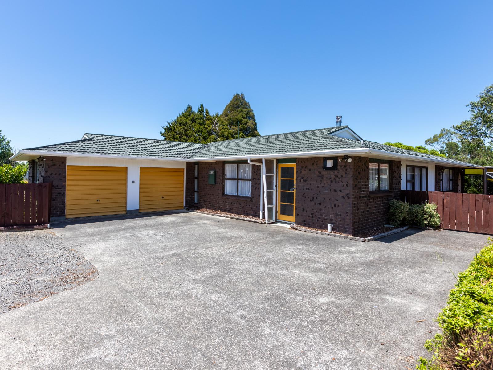 6 Guy Street, Dannevirke