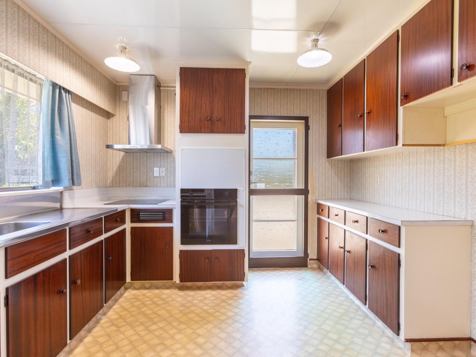 6 Guy Street, Dannevirke