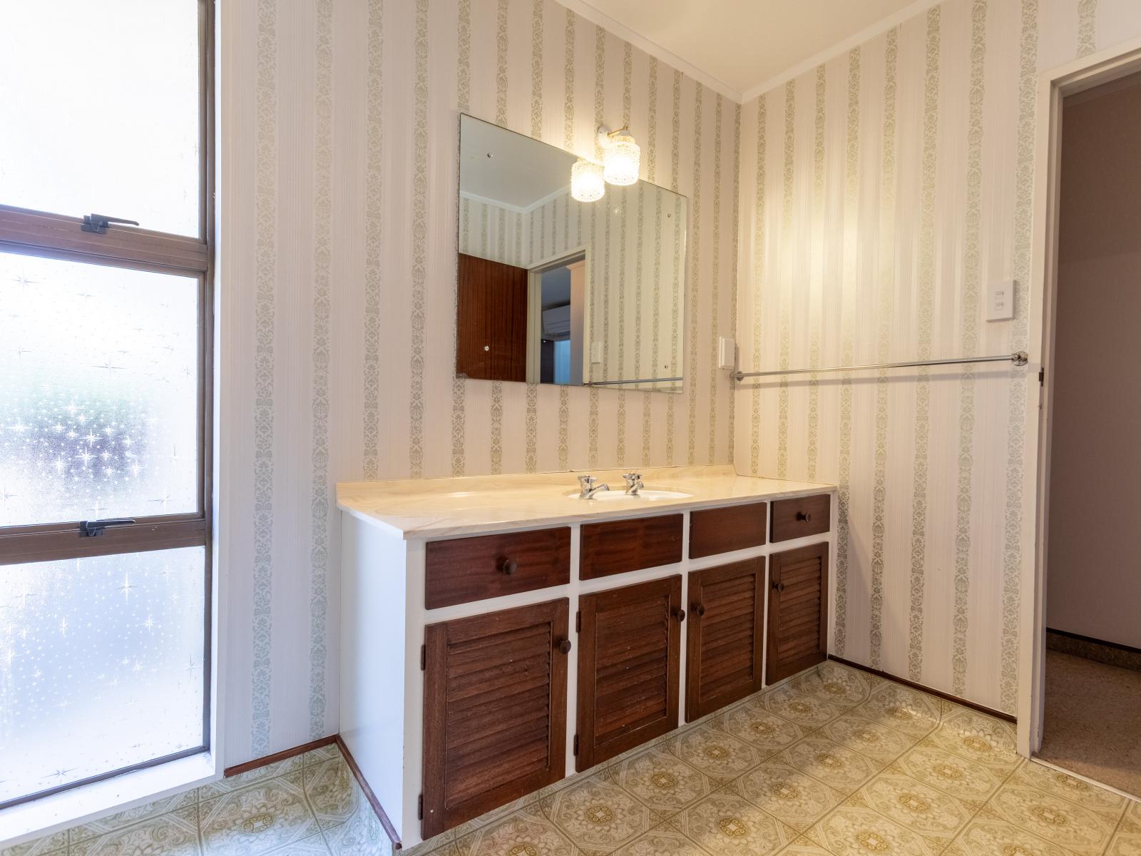 6 Guy Street, Dannevirke