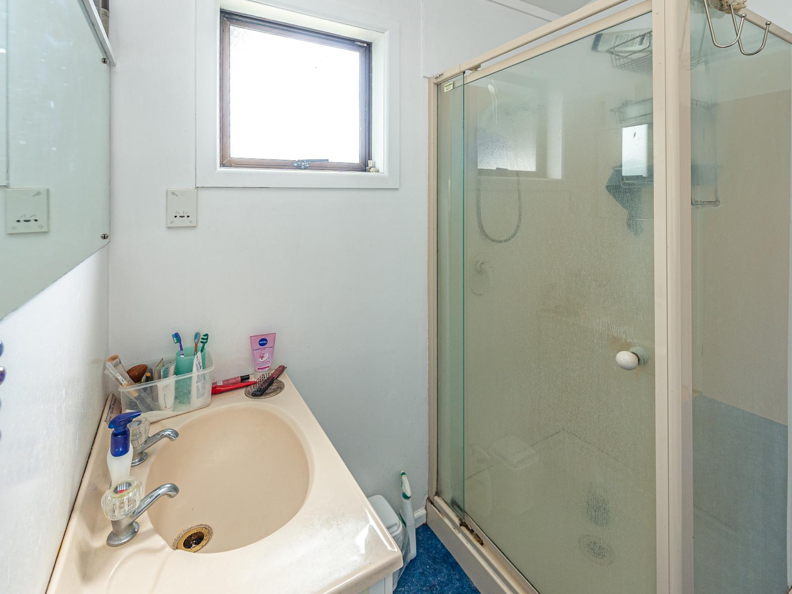 13 Okiwa Terrace, Waiinu Beach