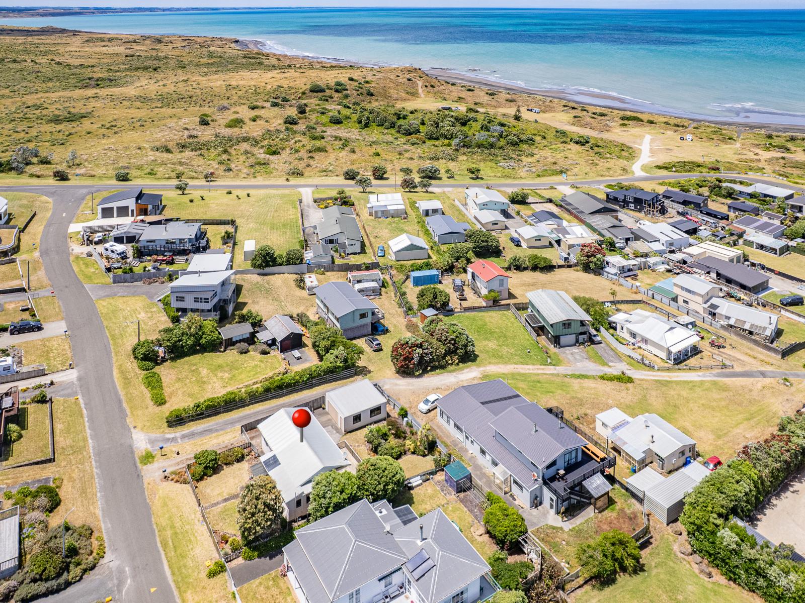 13 Okiwa Terrace, Waiinu Beach