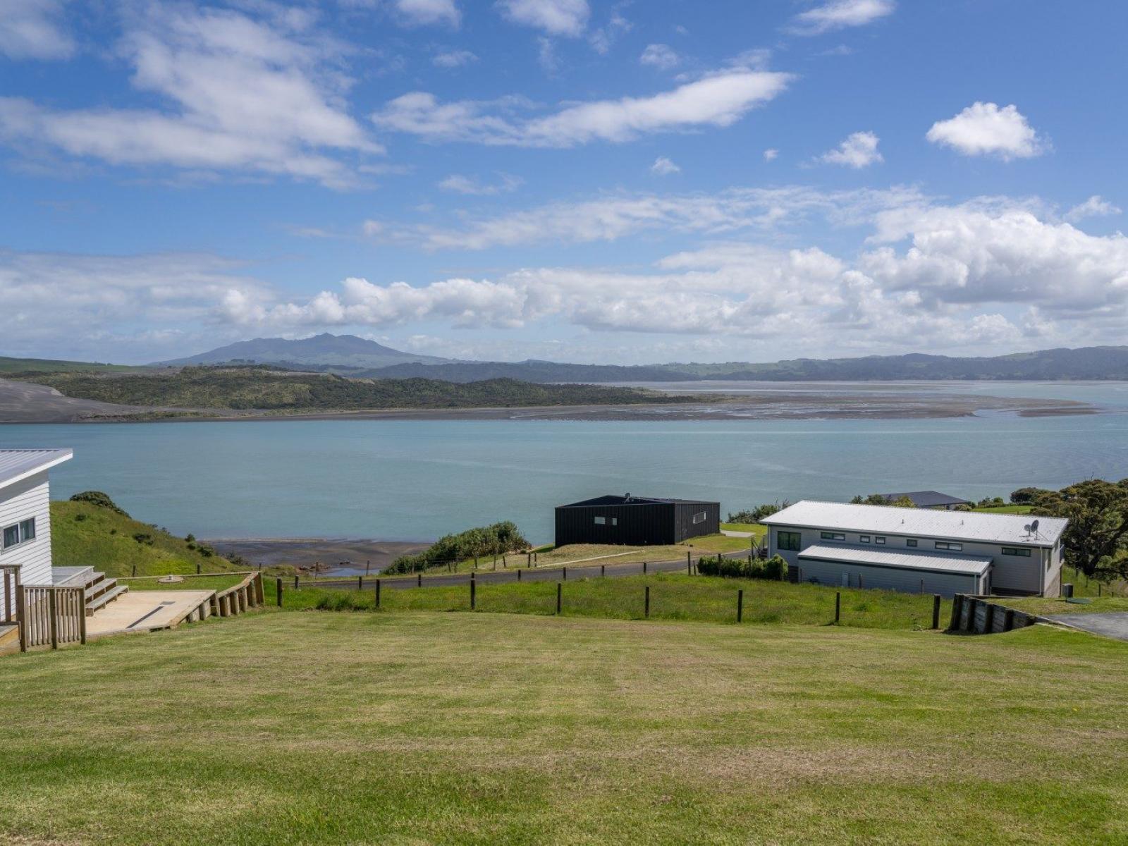 117 Te Wetini Roore Place, Aotea Harbour