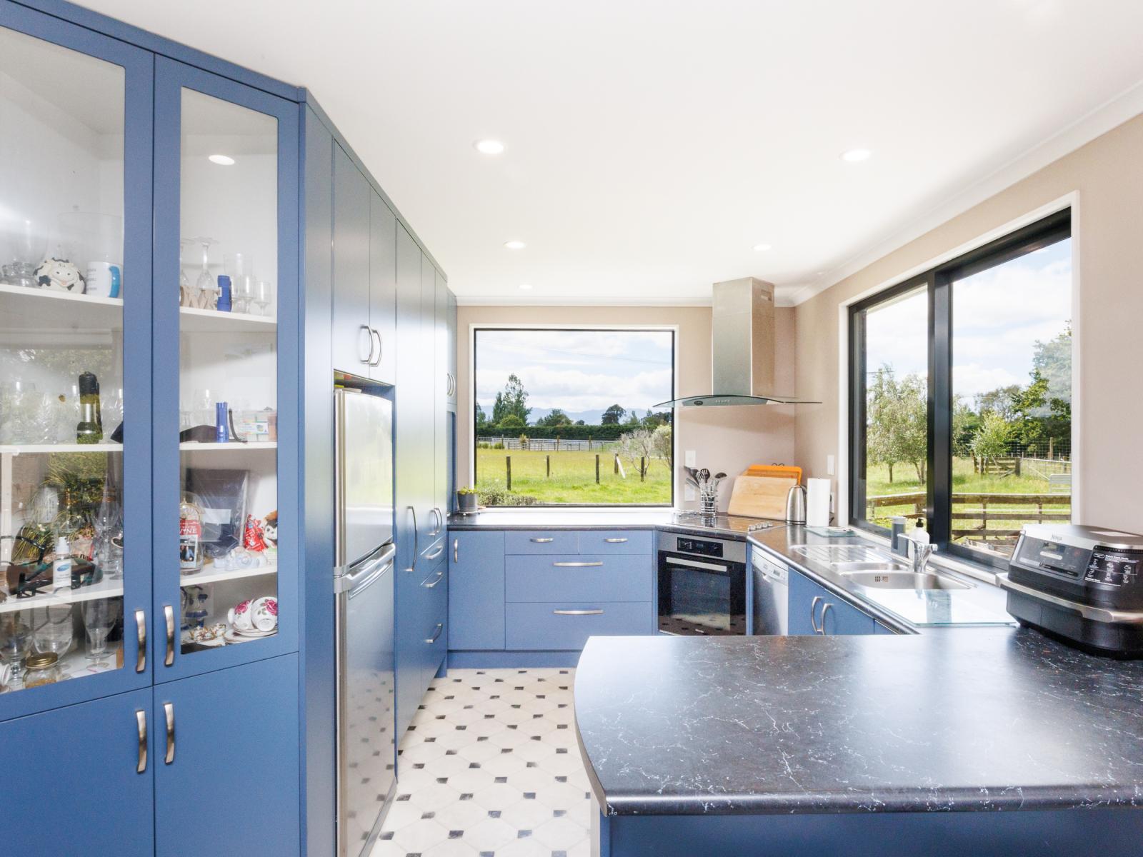 69 Reid Line East, Aorangi