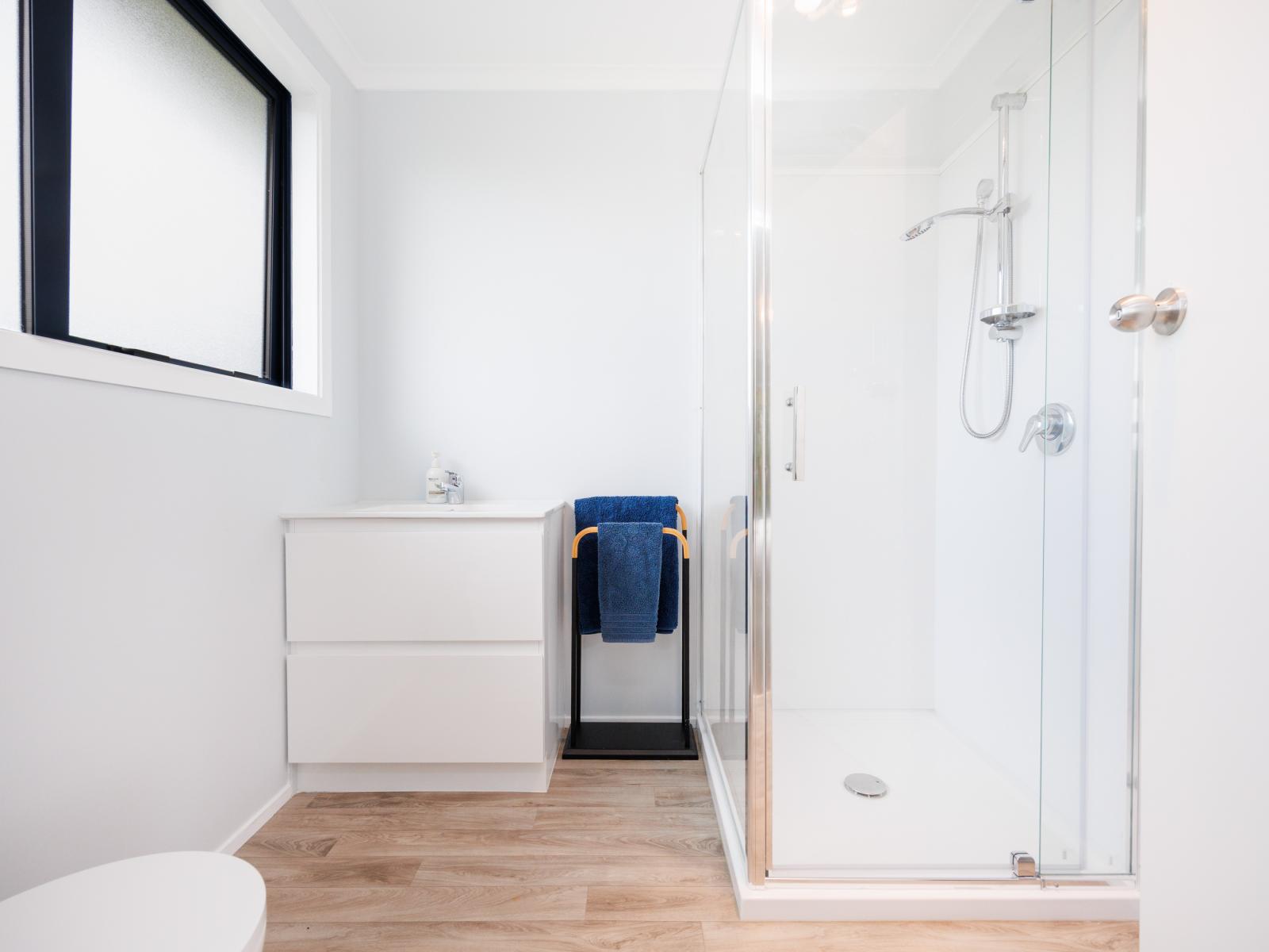 69 Reid Line East, Aorangi