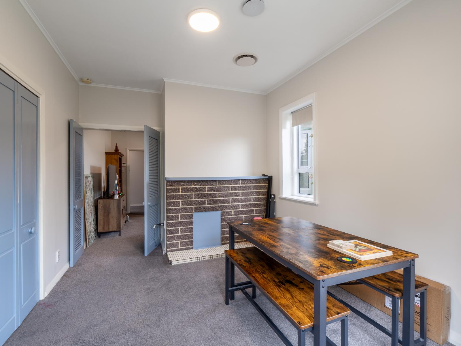 378 Tweed Street, Georgetown