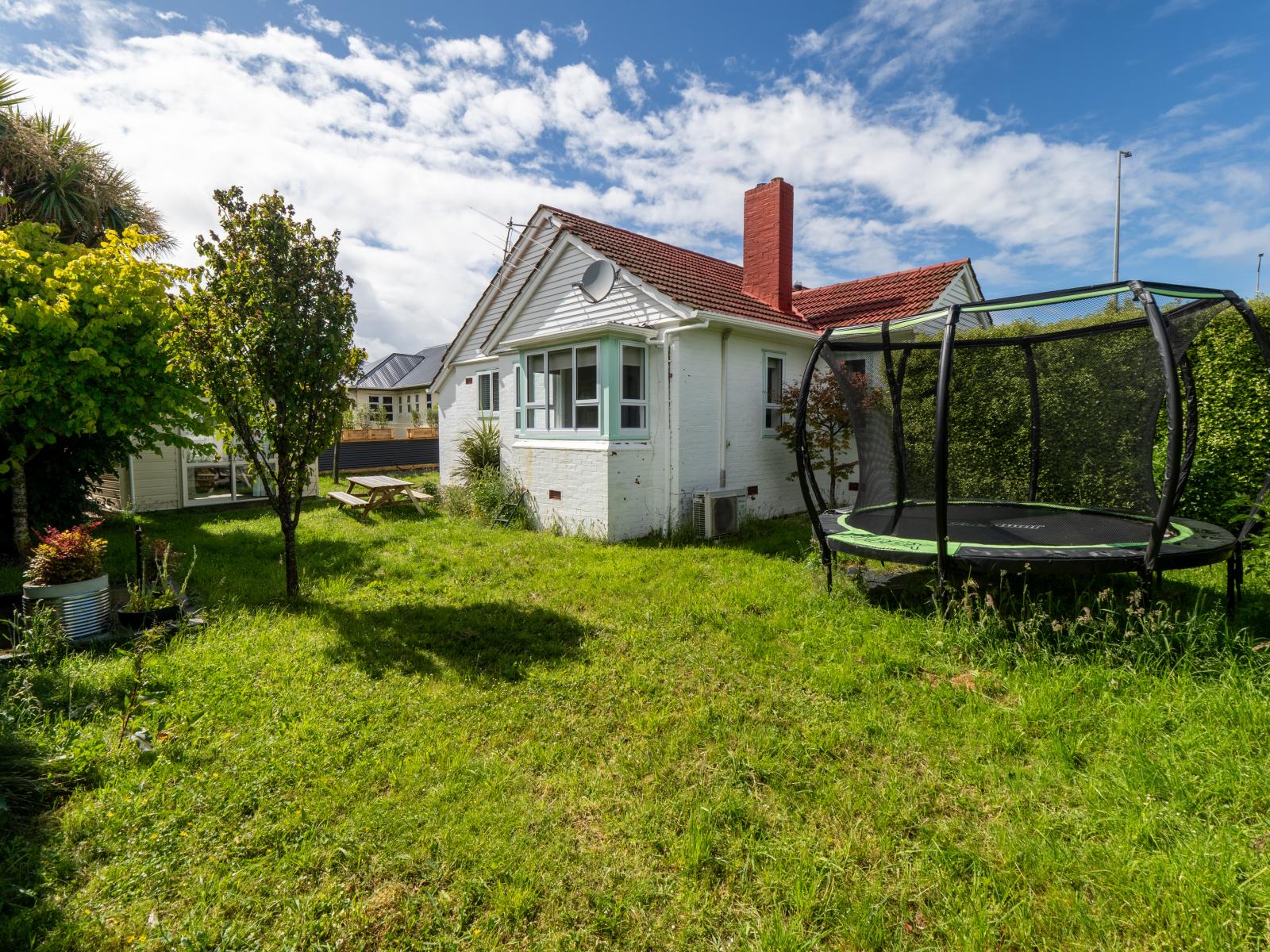 378 Tweed Street, Georgetown