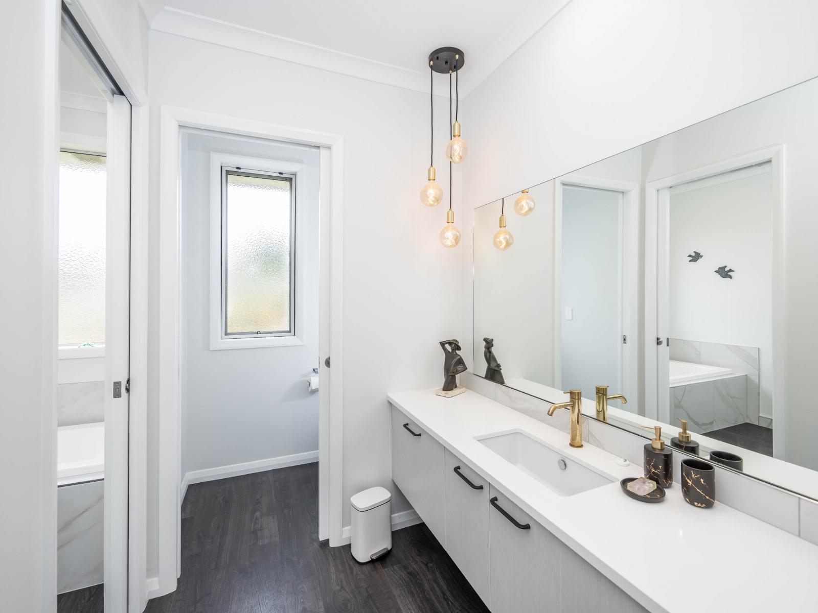 998 Limeworks Loop Road, Karamu