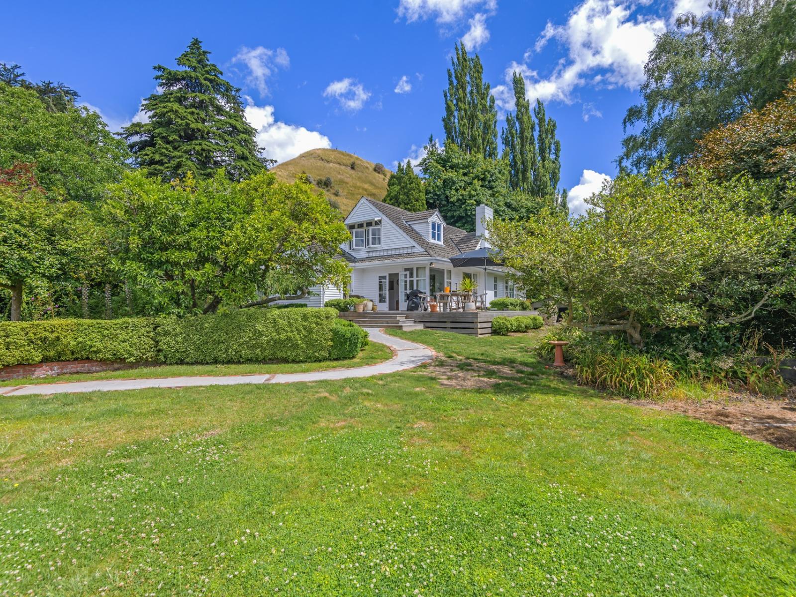 805 Cheltenham Hunterville Road, Waituna West