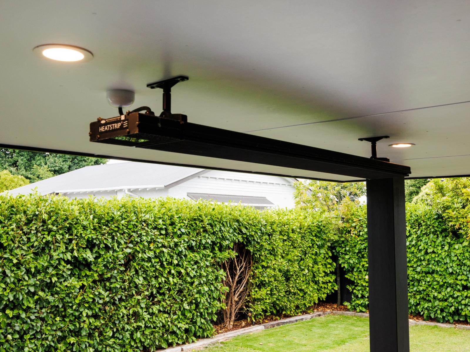 324A College Street, West End