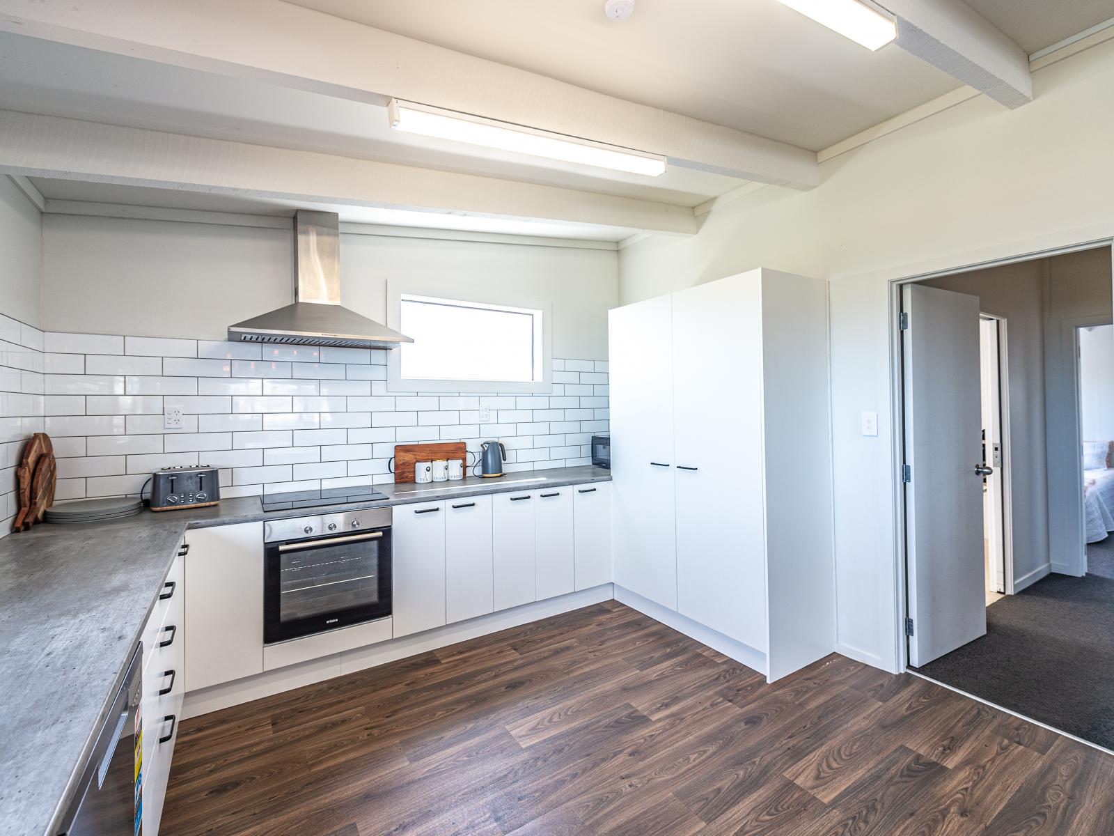 14 Okiwa Terrace, Waiinu Beach