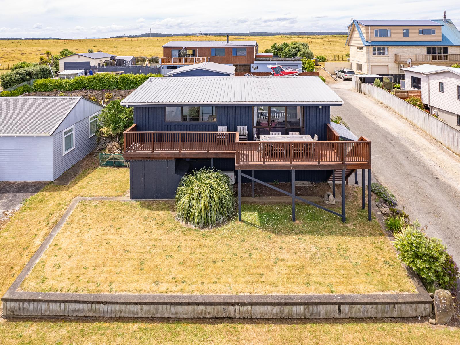 14 Okiwa Terrace, Waiinu Beach