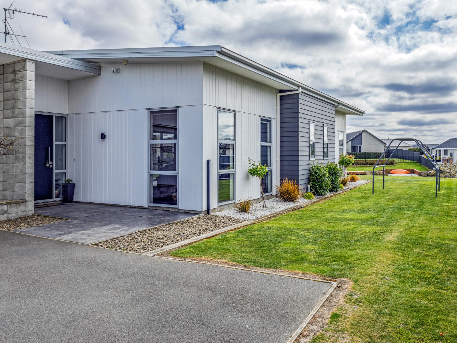 21 Torbay Avenue, Lake Hood