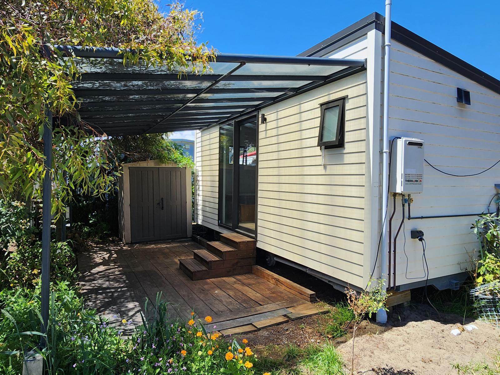 11, 20 Tasman Road, Otaki Beach