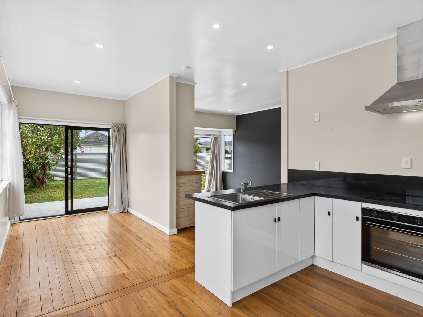 34 Centennial Crescent, Te hapara