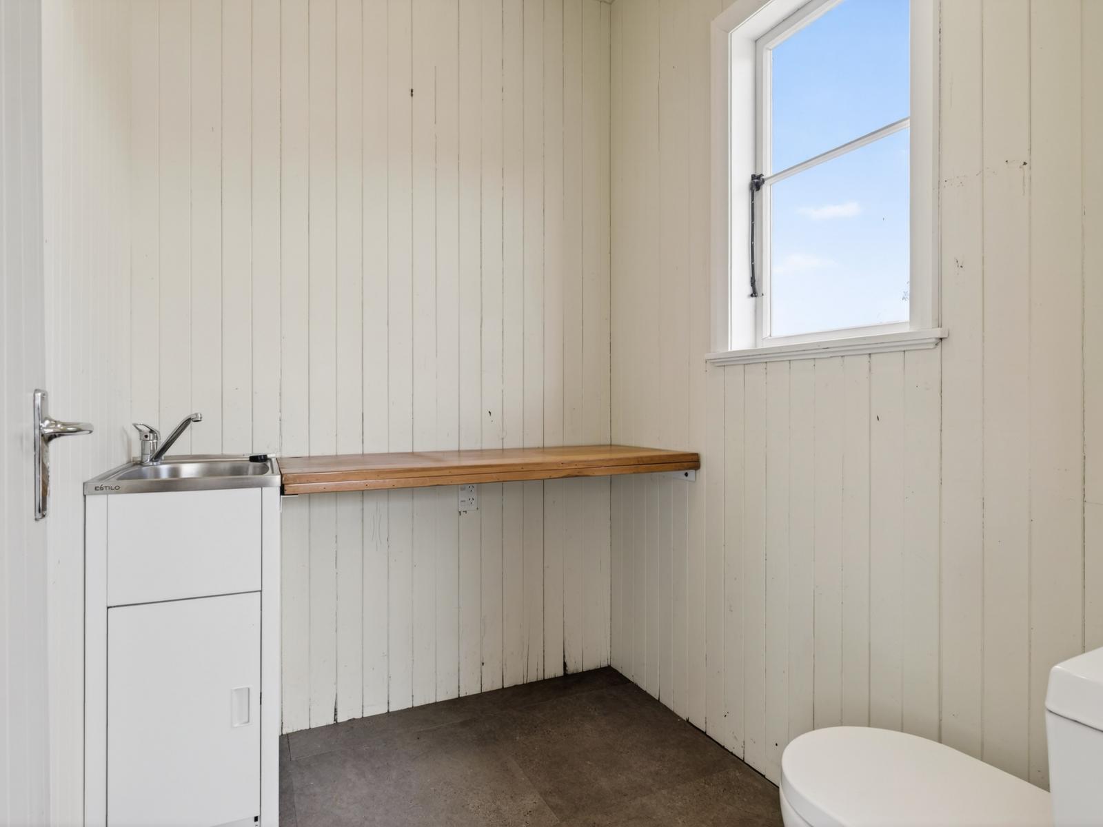 34 Centennial Crescent, Te hapara