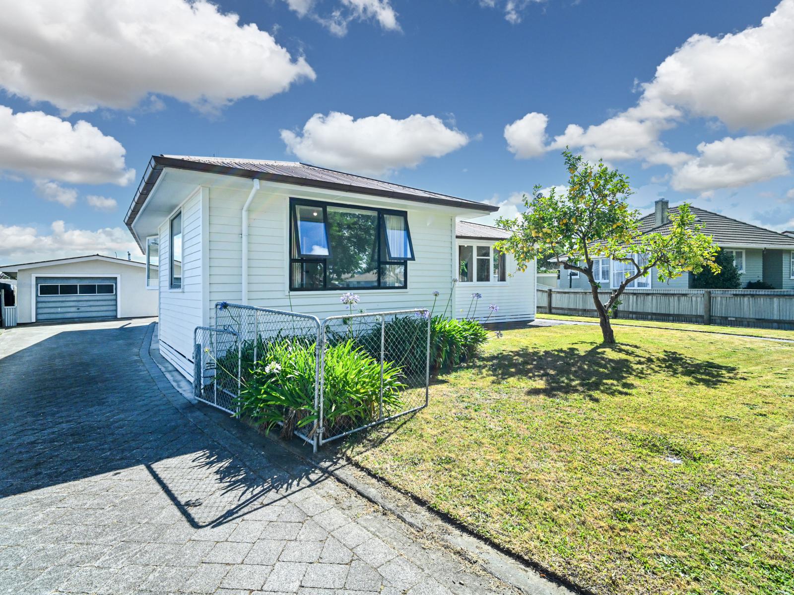 26 Tasman Street, Havelock North