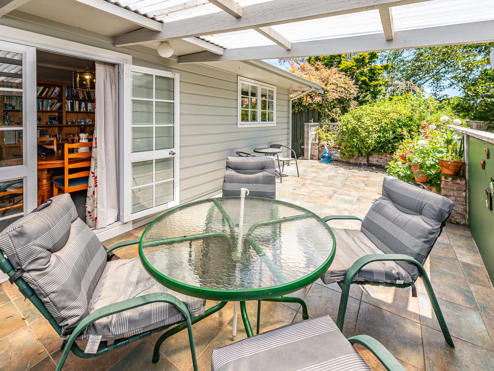 5A Alexa Place, St Johns Hill