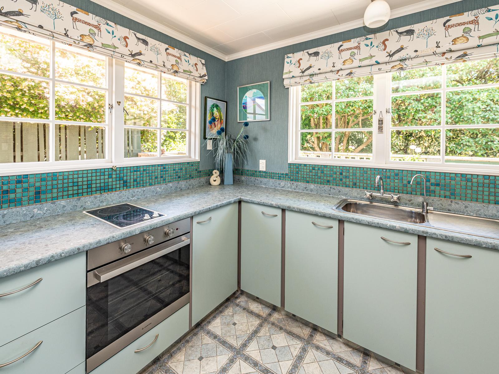 5A Alexa Place, St Johns Hill