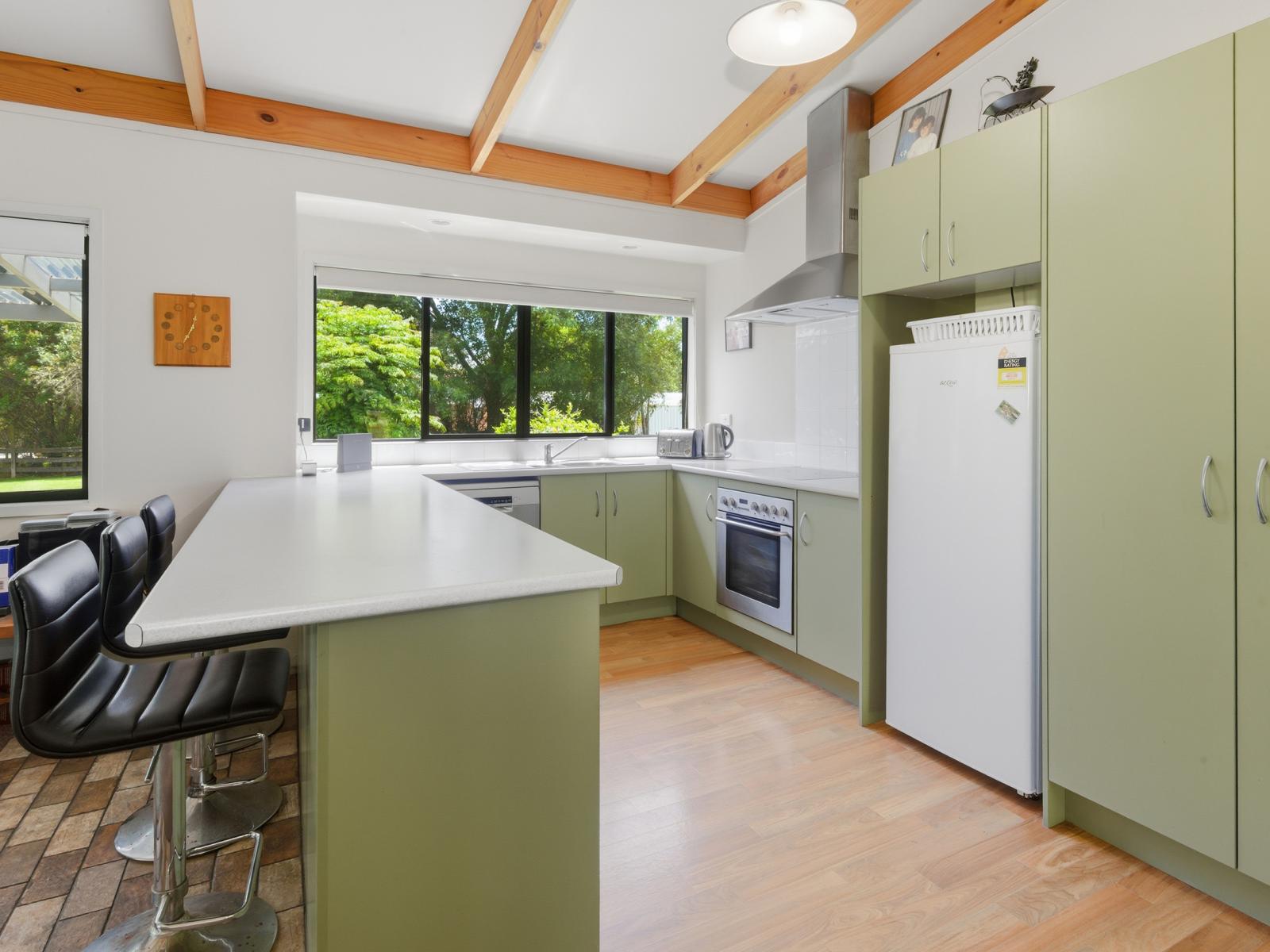 14 Macks Lane, Mangapai