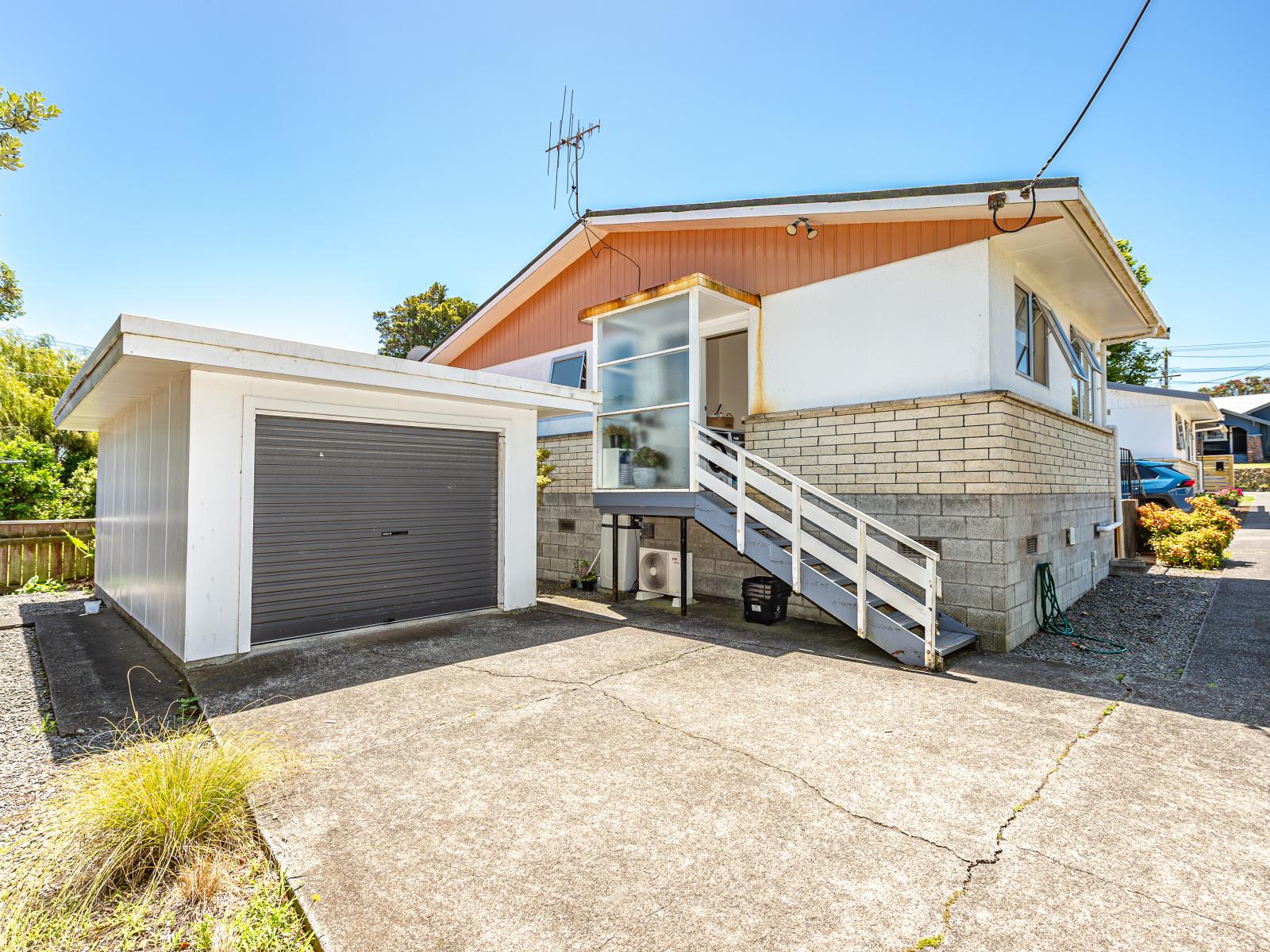 19A Peakes Road, St Johns Hill