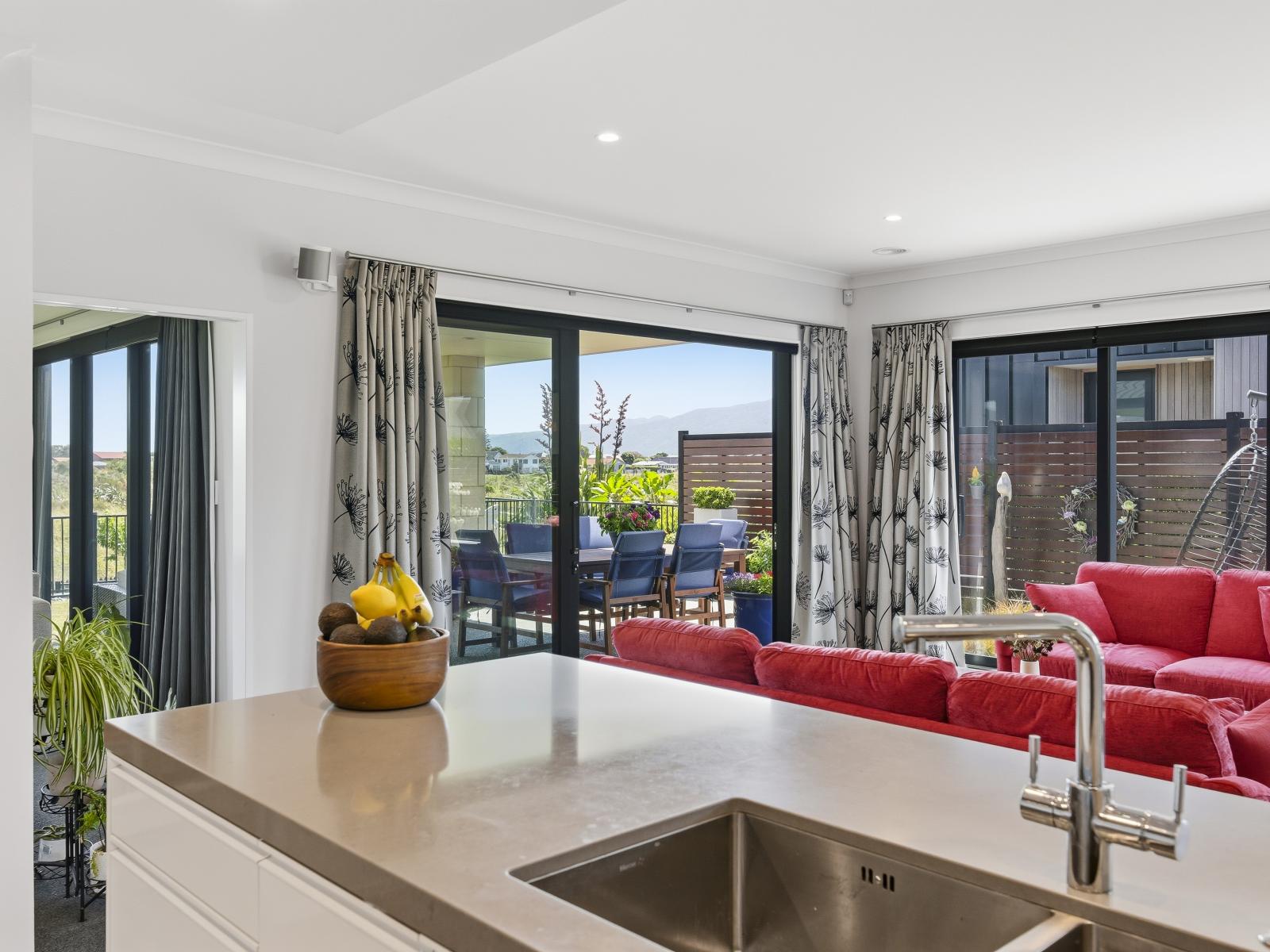 19 Taranui Way, Paraparaumu Beach