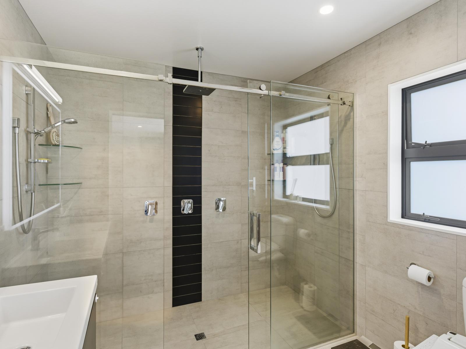 19 Taranui Way, Paraparaumu Beach