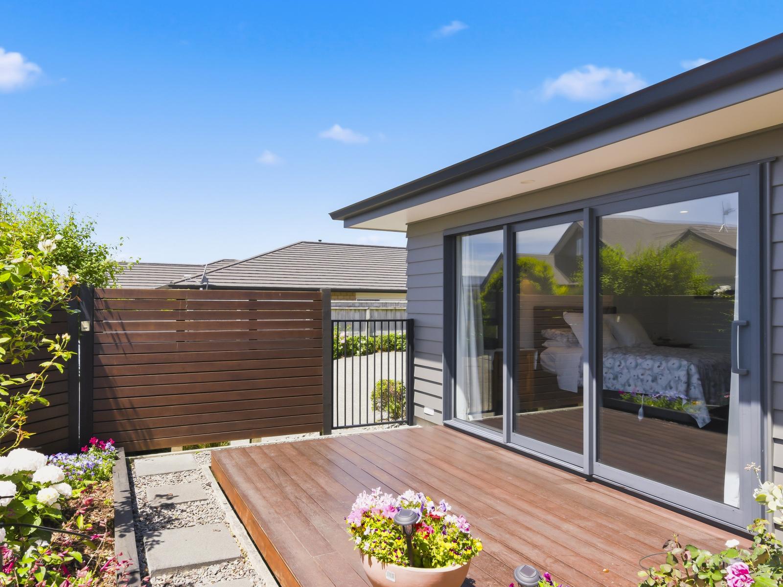 19 Taranui Way, Paraparaumu Beach