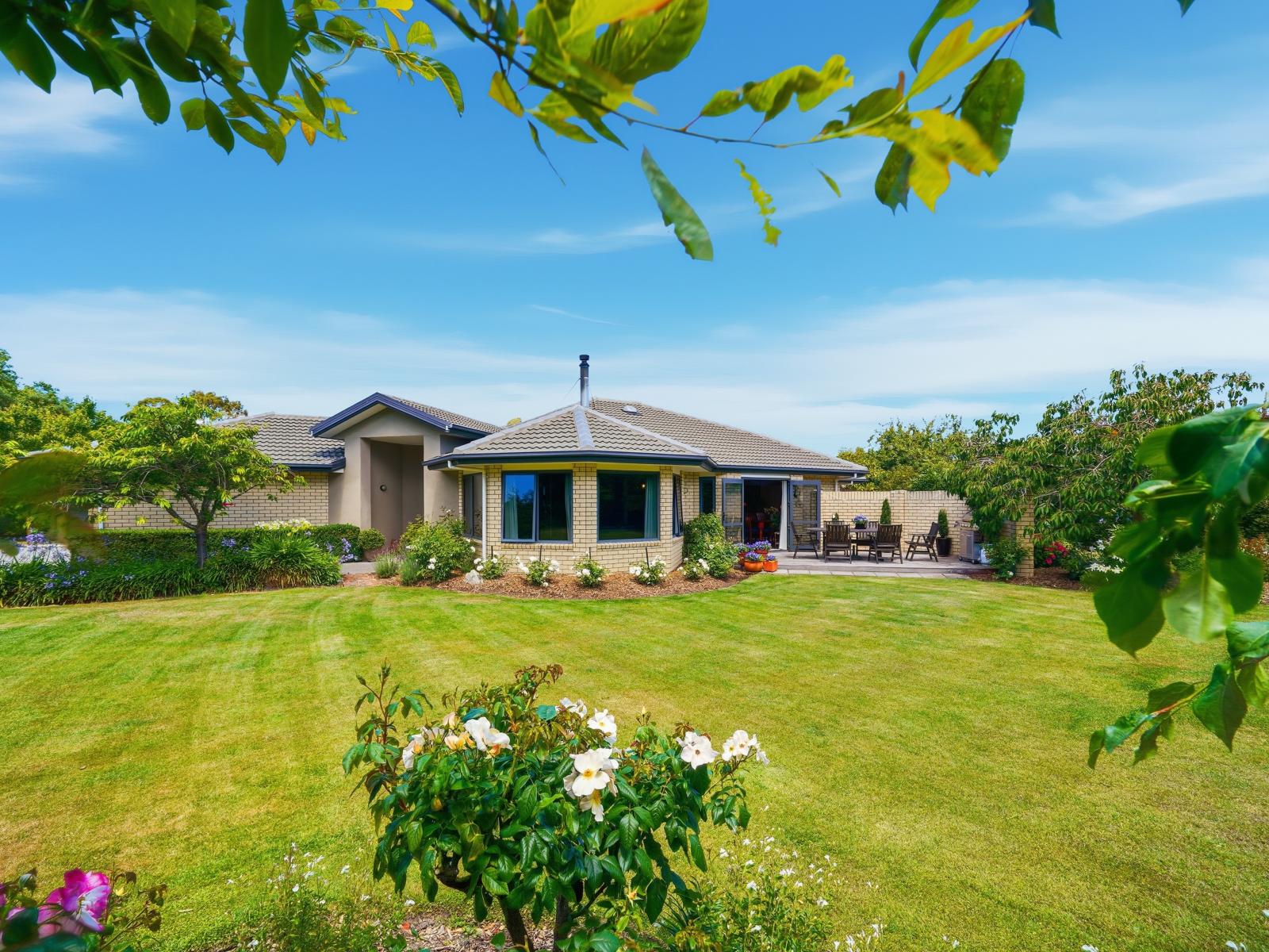 5 Newton Place, Amberley