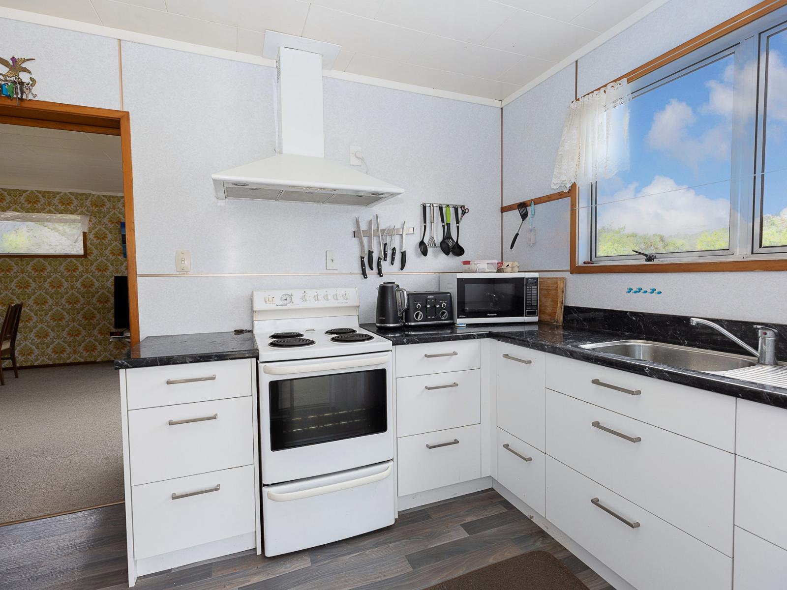 2101 Paparoa Valley Road, Paparoa