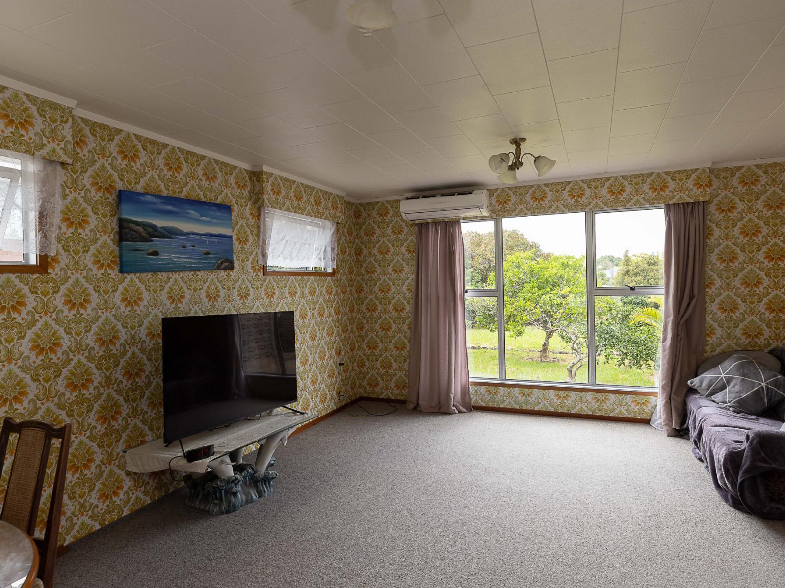 2101 Paparoa Valley Road, Paparoa