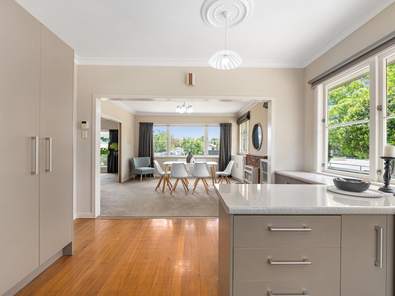 2 Squires Place, Awapuni