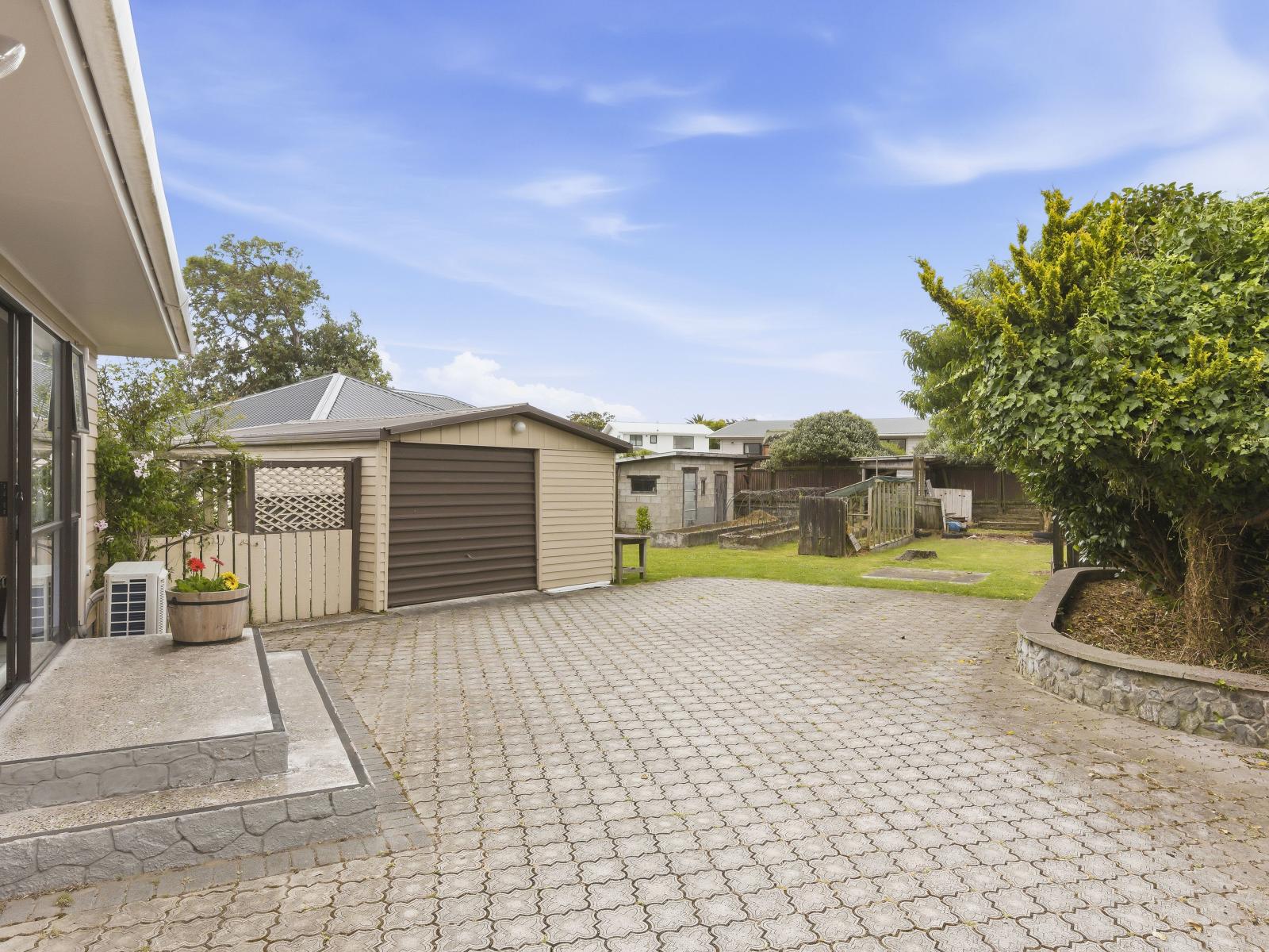 49 Walton Road, Paraparaumu Beach