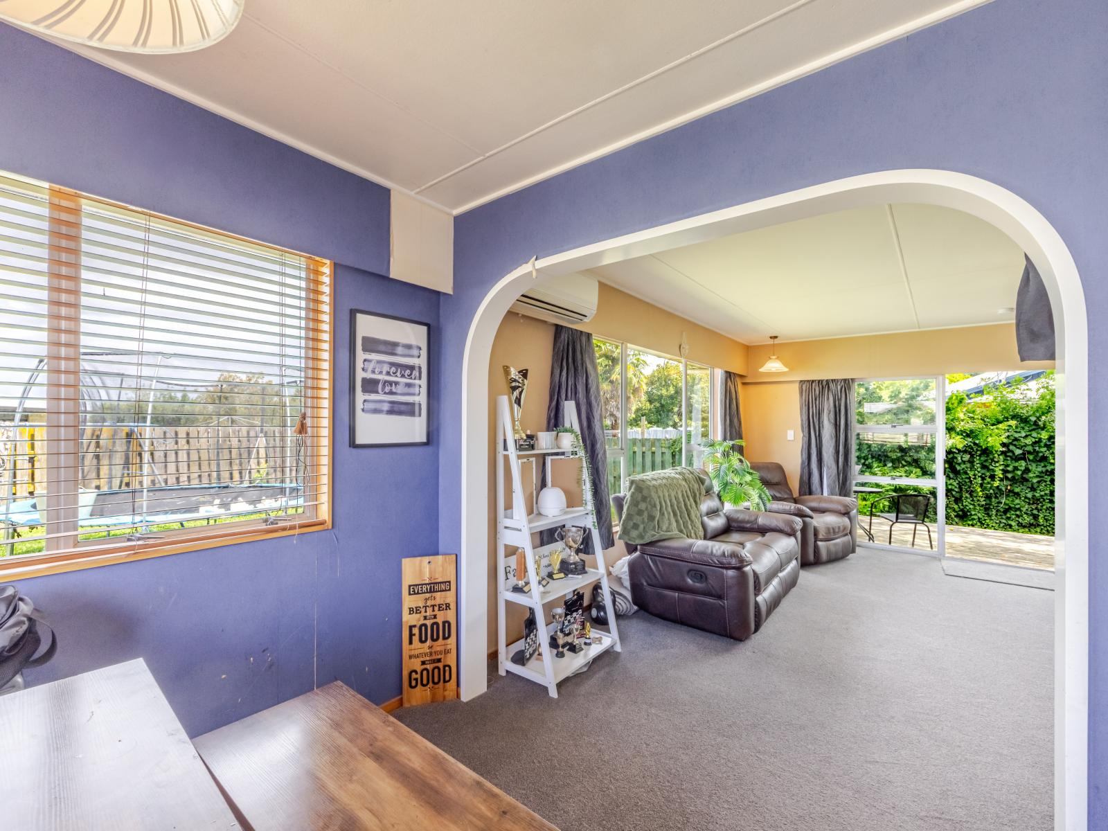 422 Kennedy Road, Pirimai