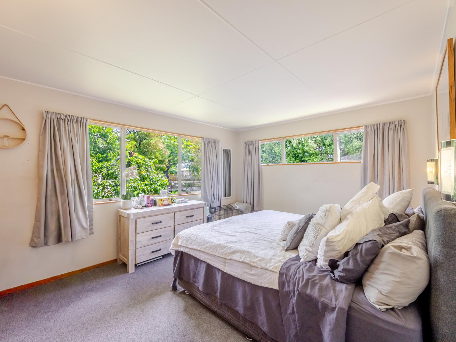 422 Kennedy Road, Pirimai