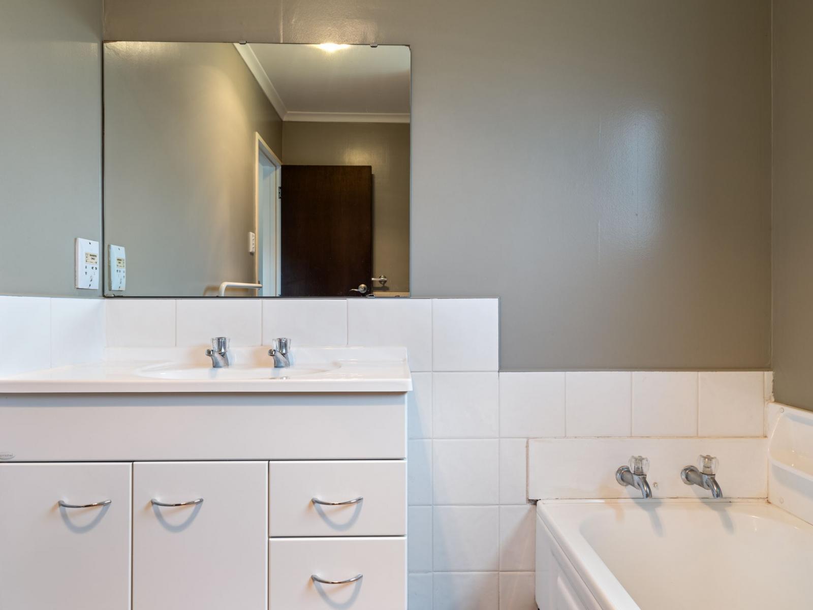 10 Humphries Place, Awapuni