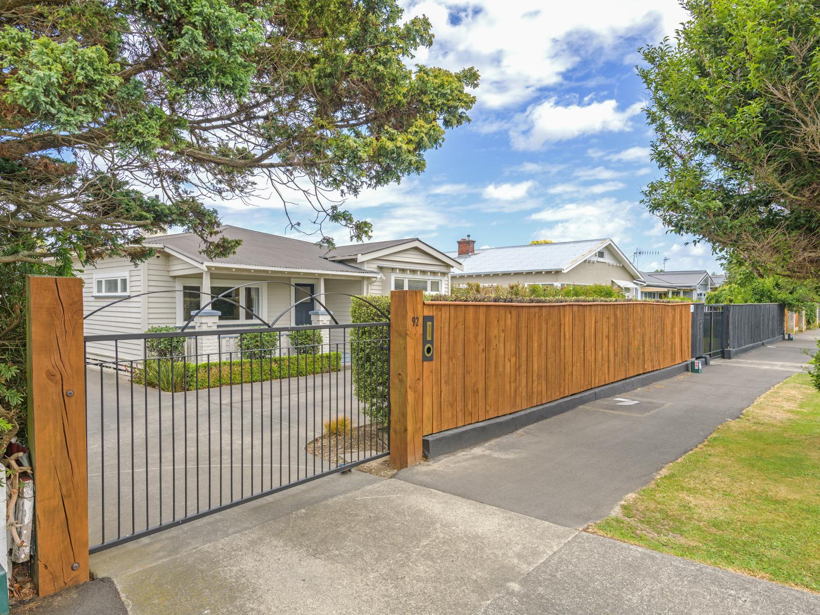 92 Lyndhurst Street, Takaro