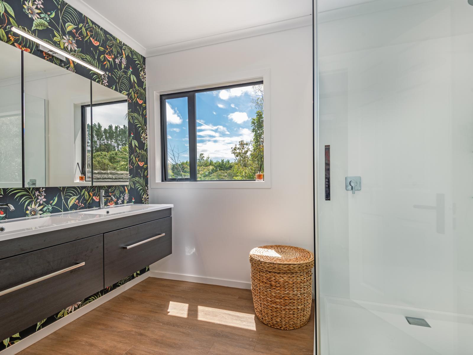 52 Turitea Road, Fitzherbert