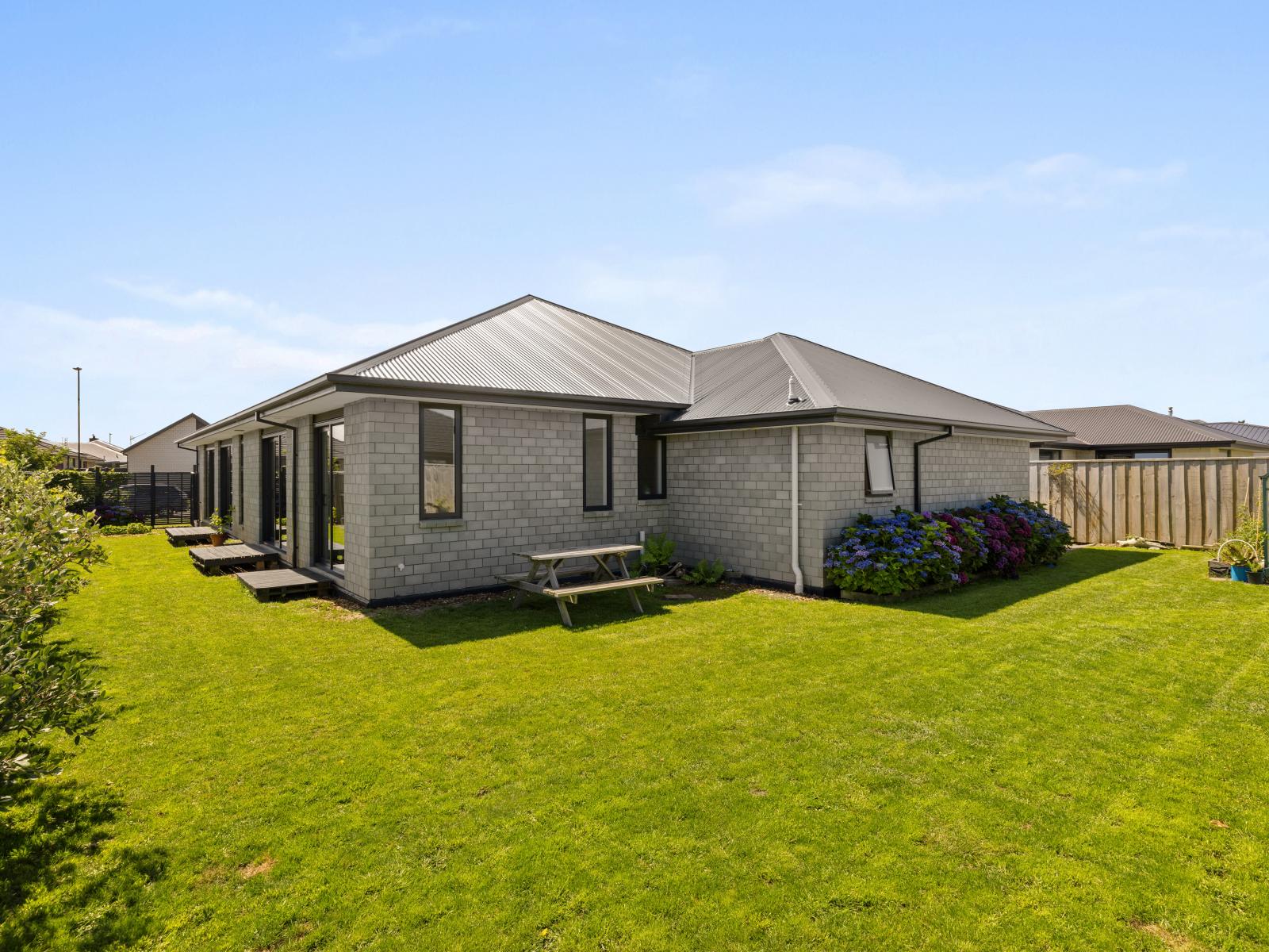 25 Chris Drive, Rolleston