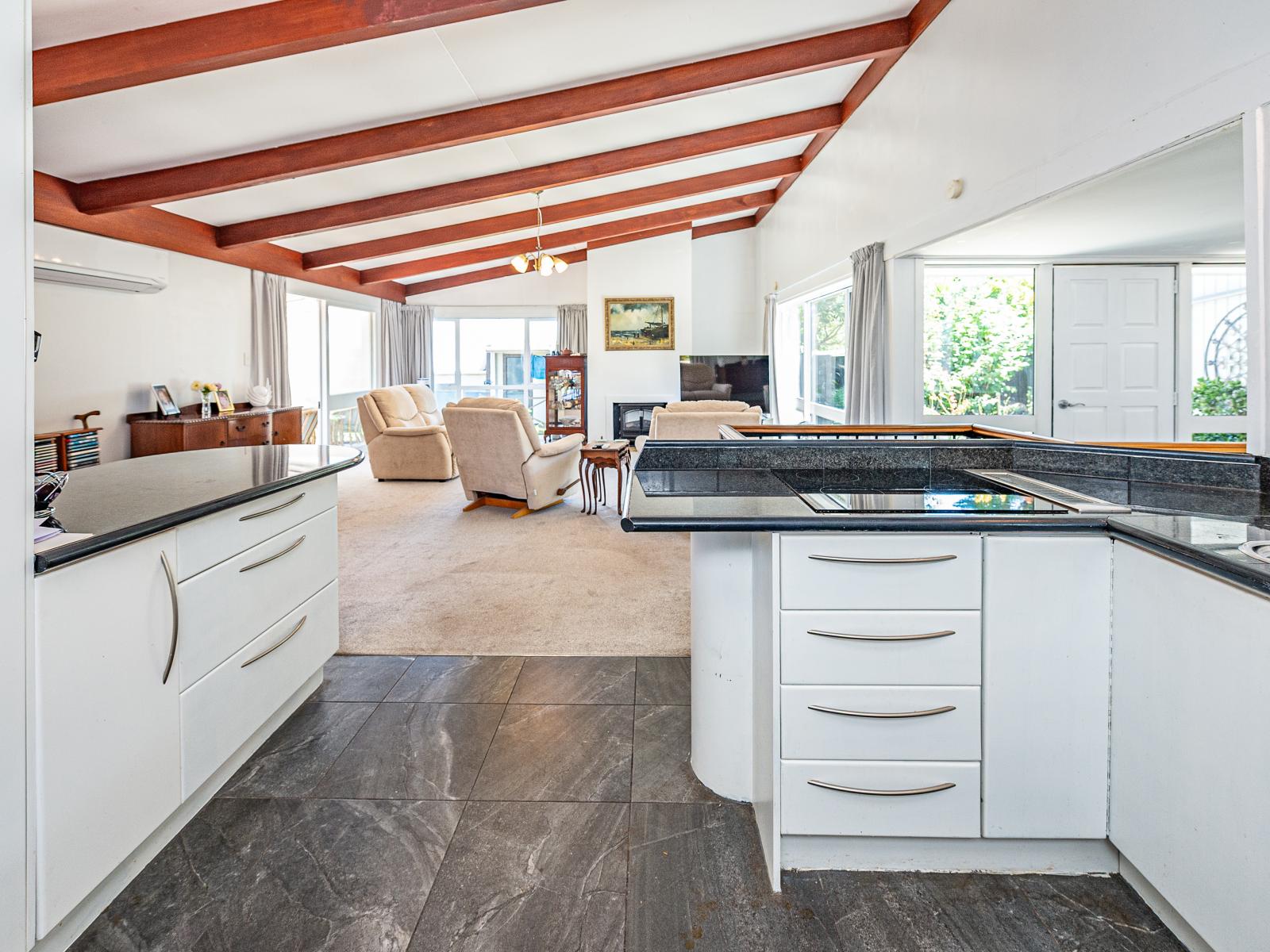 7 D'arcy Road, Bastia Hill