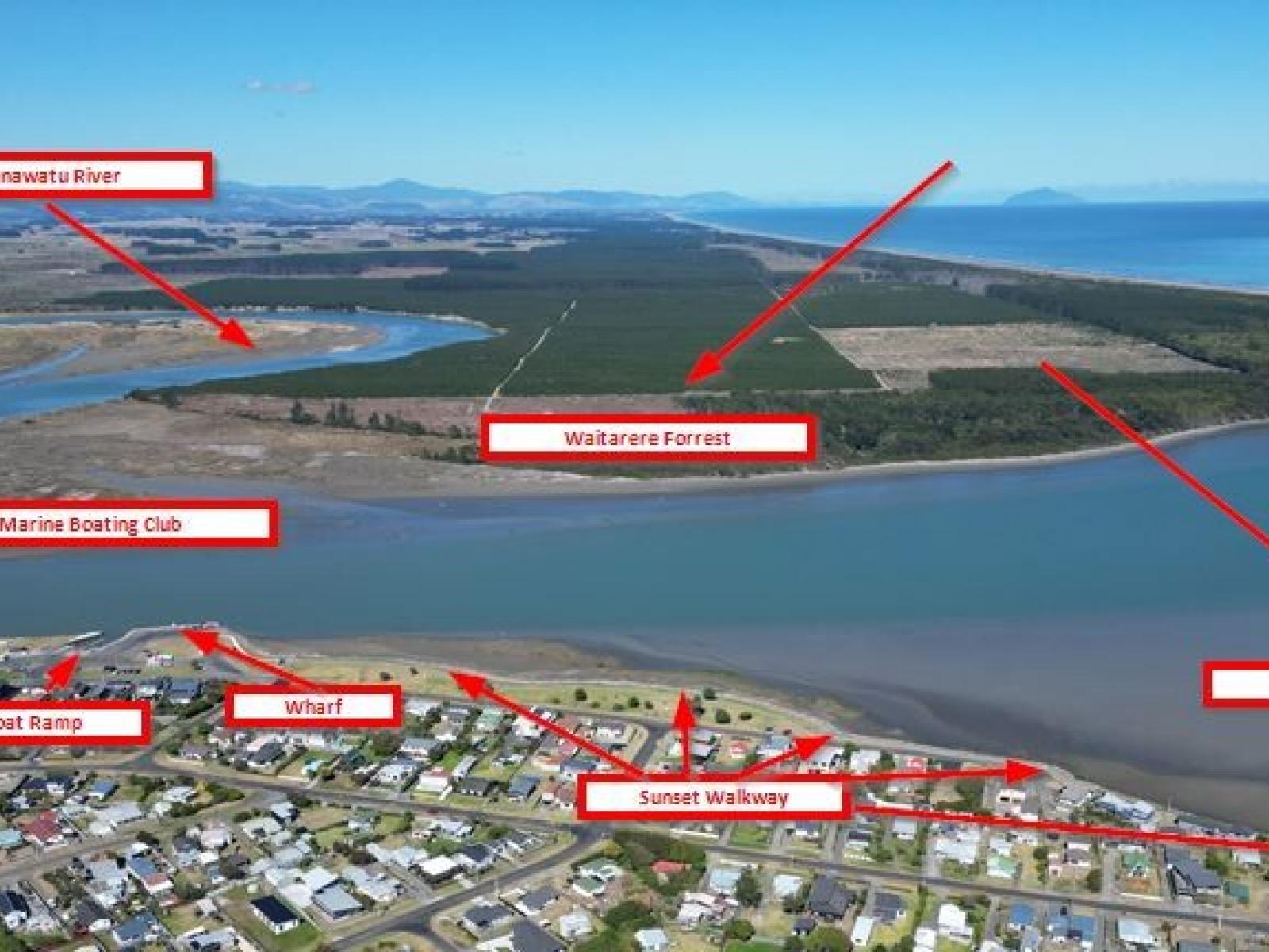 17 Marine Parade, Foxton Beach