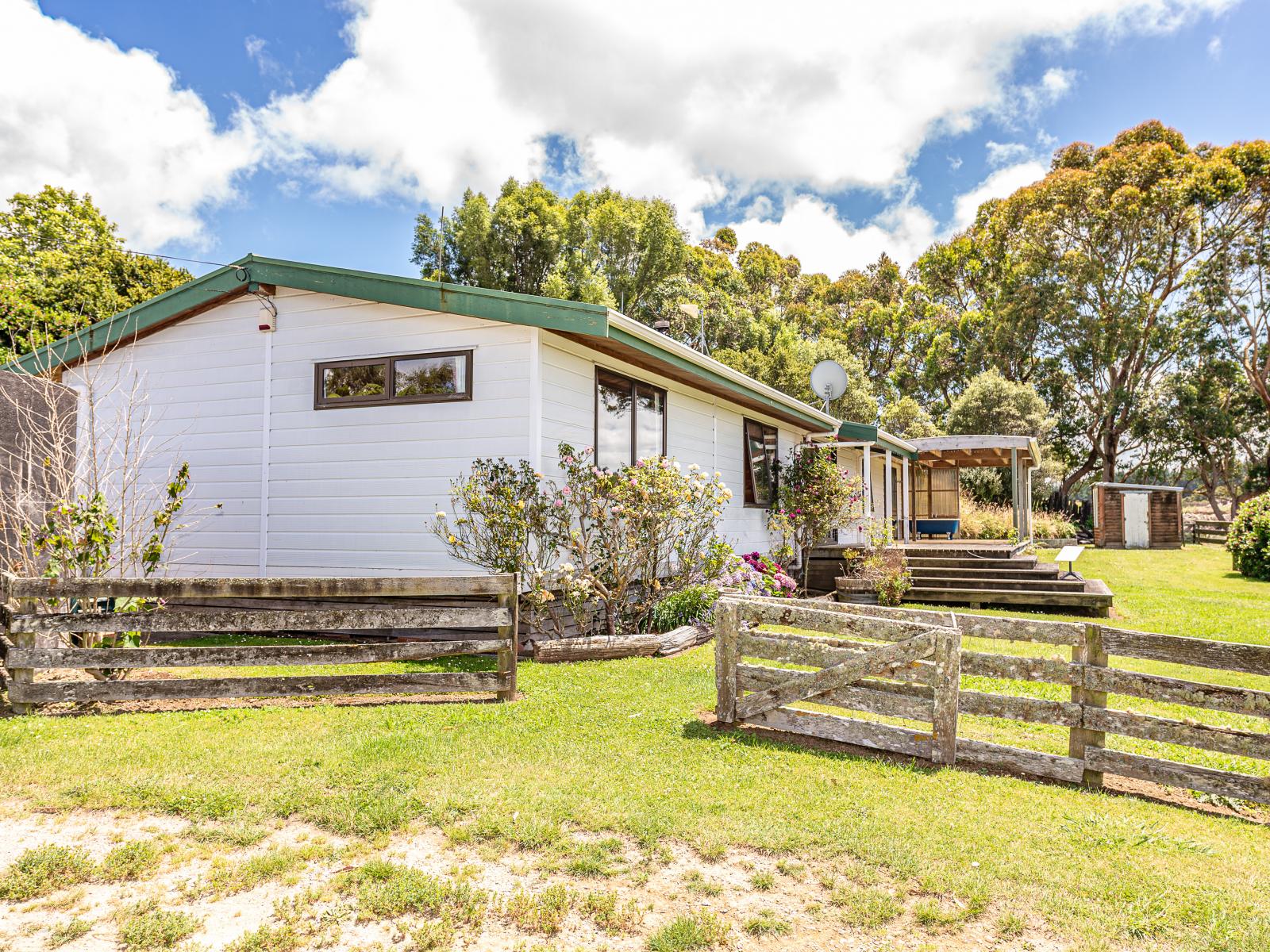 6, 1005B Rangitatau East Road, Kai Iwi