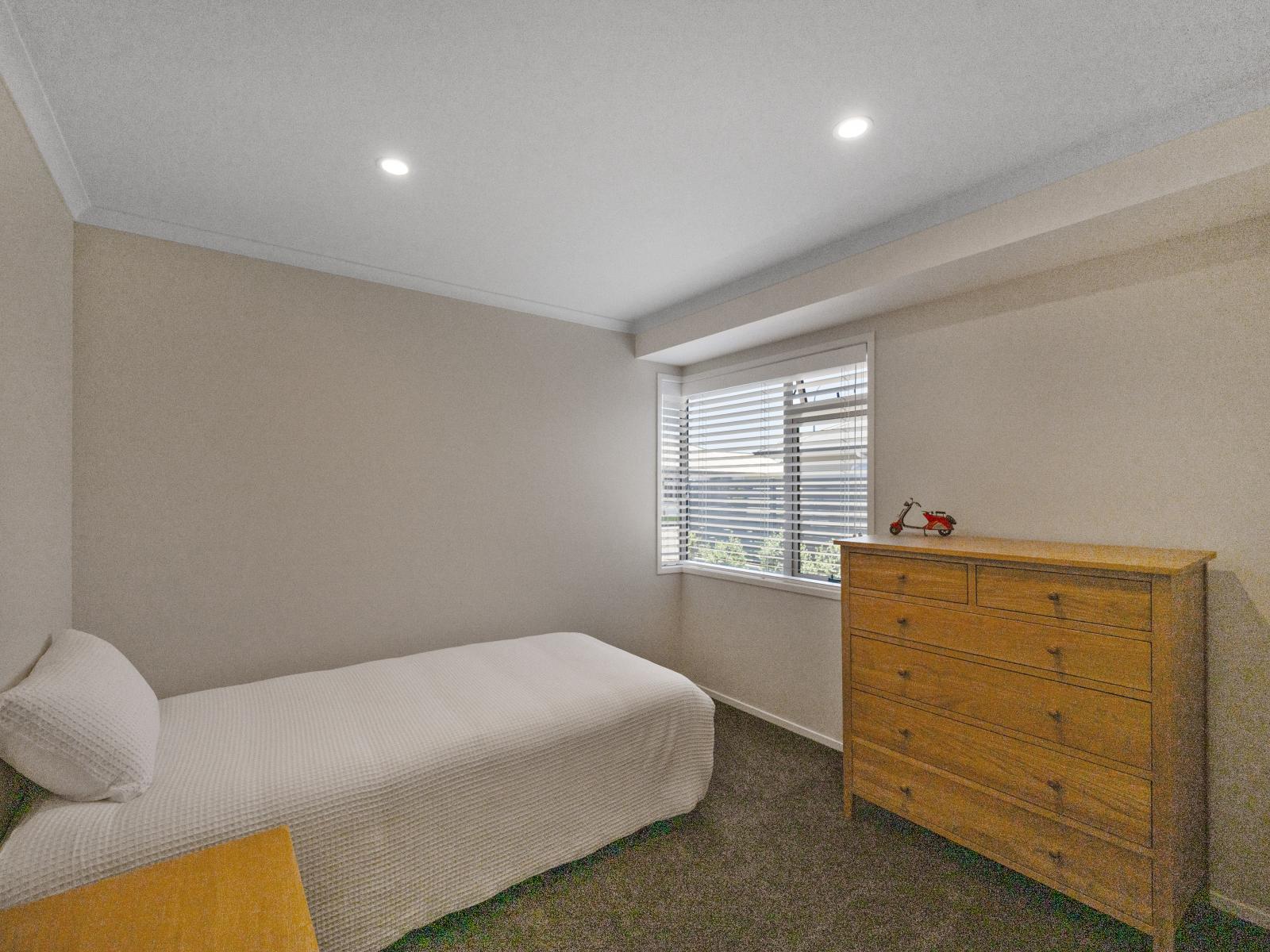 5 Arbuckle Road, Frimley