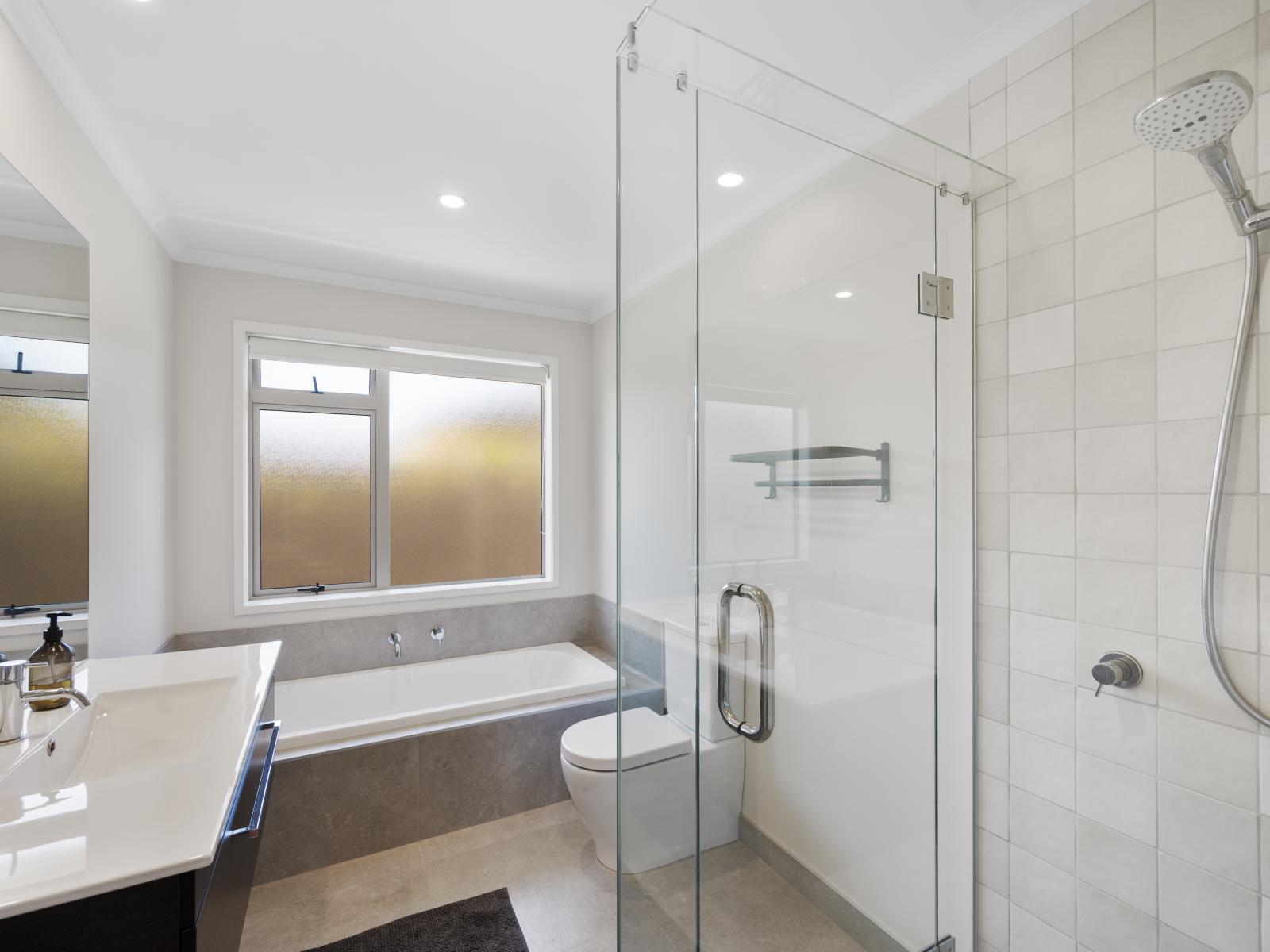 5 Arbuckle Road, Frimley