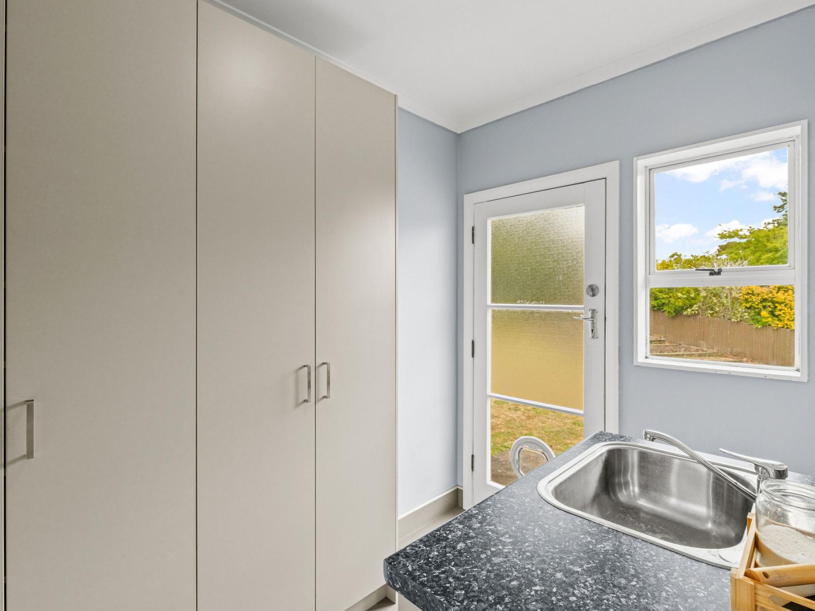 157 No 3 Line, Whanganui East