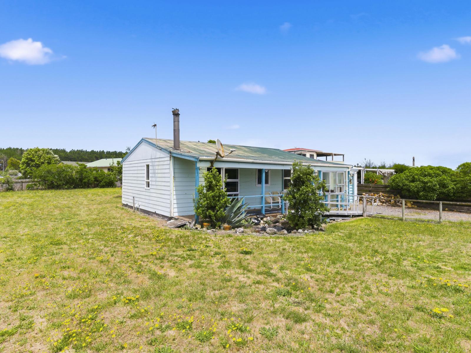 7 Takitimu Street, Waitarere Beach