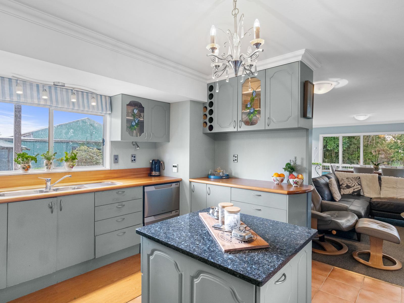 1191-1193 State Highway 1, Te Horo