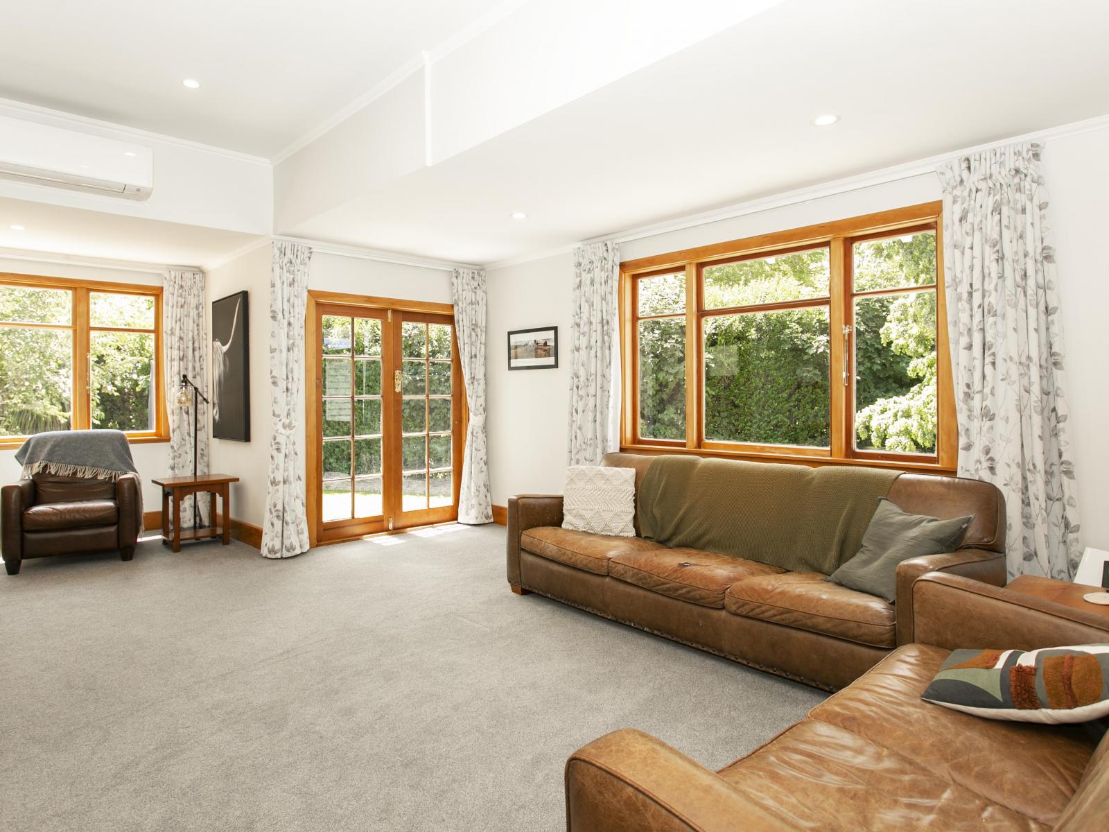 279 Longbeach Road, Willowby