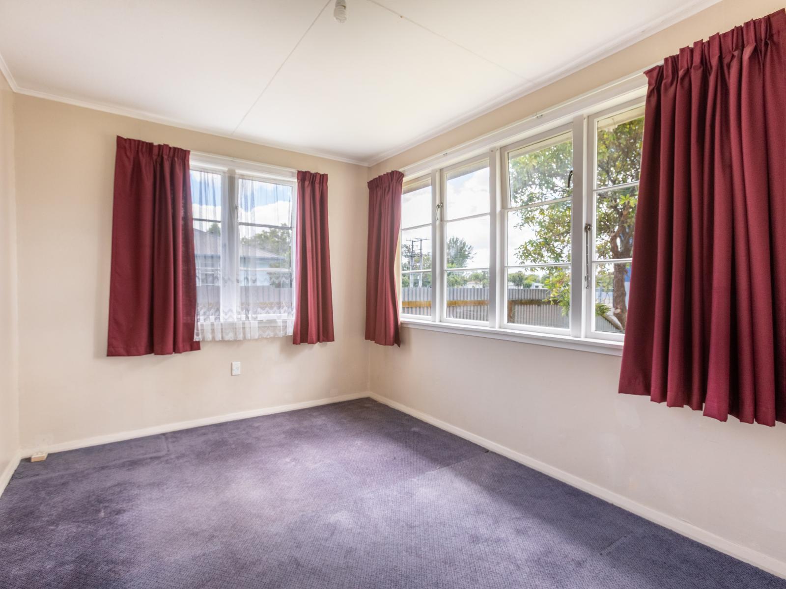 1 Churchill Street, Pahiatua