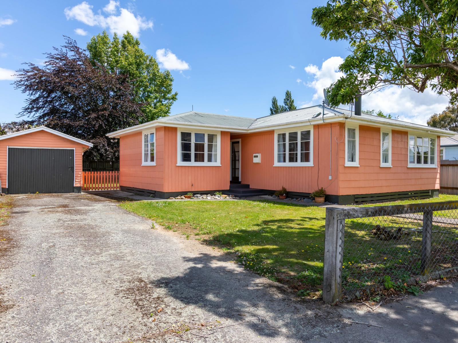1 Churchill Street, Pahiatua